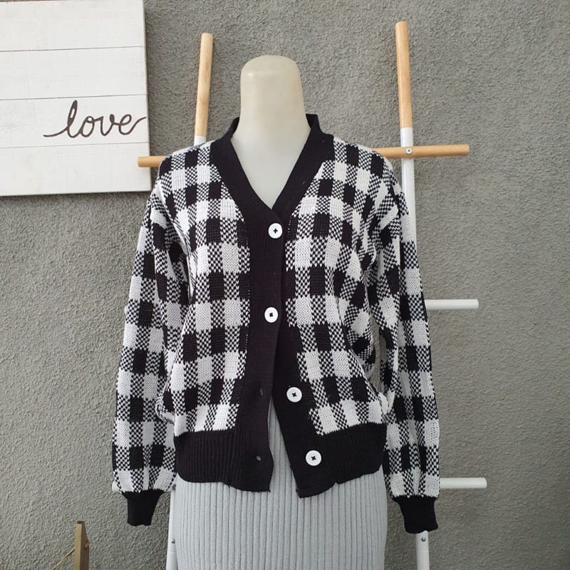 BEST SELLER CARDIGAN KOTAK/RAJUT CATUR/CARDI KEKINIAN/KOTAK CARDIE RAJUT Outerwear Cardigan Rajut Helen Premium OOTD Remaja/AZARA SQUARE CARDI / Korean square cardy / Outer kotak kotak / Cardigan rajut/COD-KOTAK CARDIE PREMIUM RAJUT KNITT TEBAL OUTERWEAR