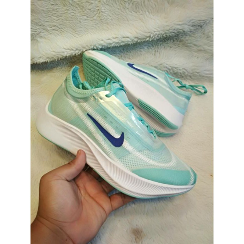 zoom fly 3 womens