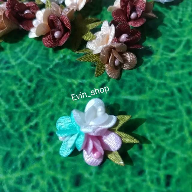 Bunga kombinasi putik daun 1/72 pcs/bisa mix warna