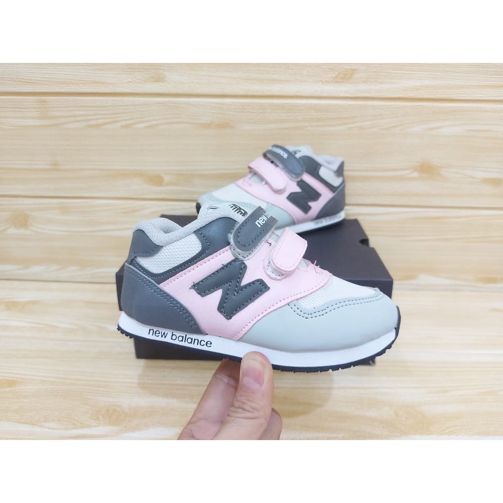 SEPATU ANAK LAKI LAKI | SEPATU ANAK PEREMPUAN | SEPATU KIDS ANAK USIA 1 2 3 4 5 6 7 8 9 TAHUN SIZE 24-37