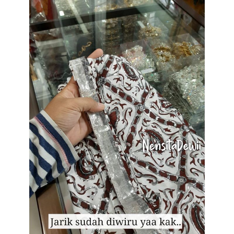 Sepasang Jarik Pengantin Instan / Tinggal Pakai, Motif Godong Ukel