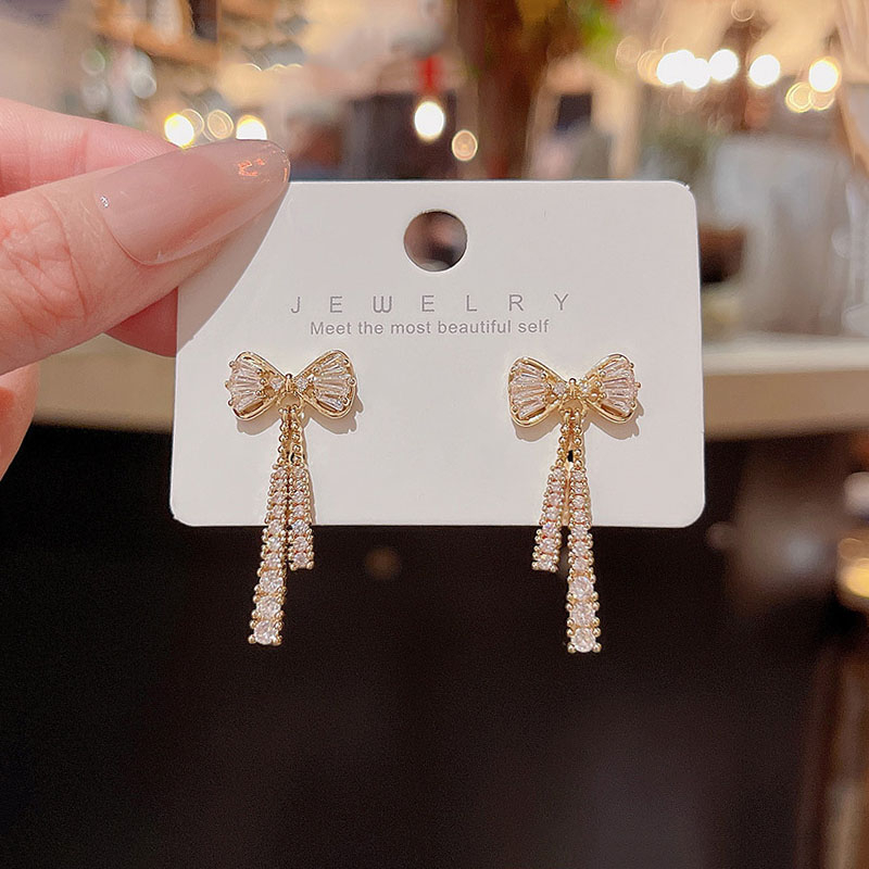 Hot Jual925 Perak Jarum Mewah Halus Zirkon Busur Anting Wanita Berlian Anting