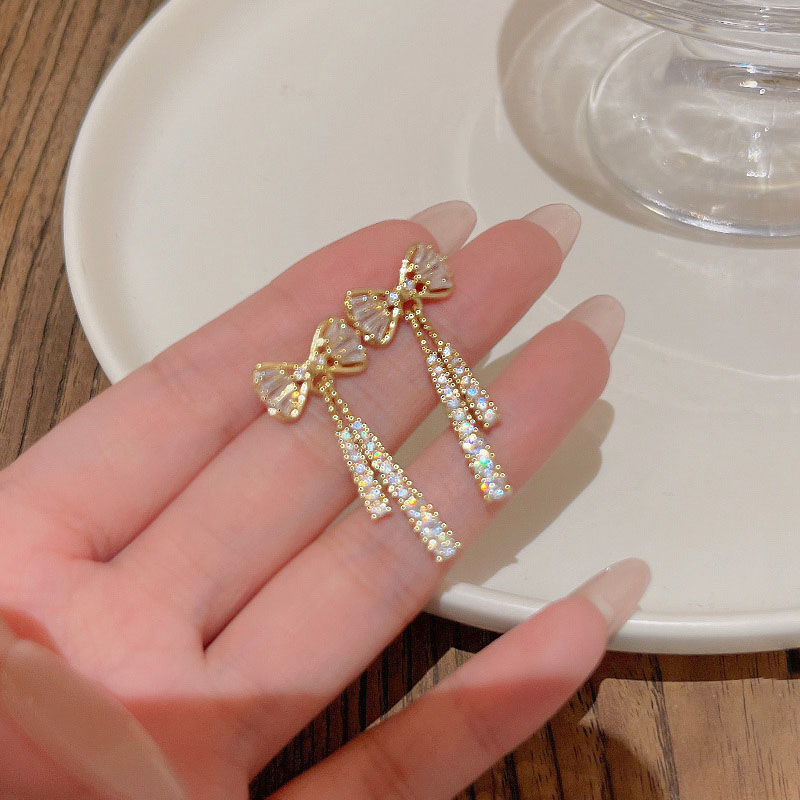 Hot Jual925 Perak Jarum Mewah Halus Zirkon Busur Anting Wanita Berlian Anting