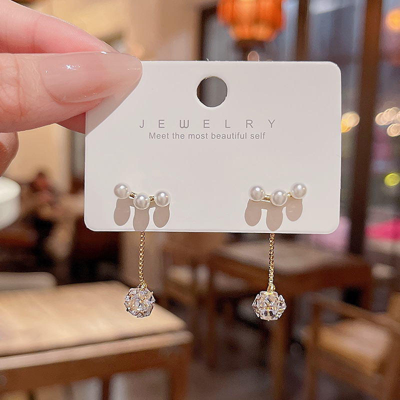 Desain Baru Mutiara Rumbai Zirkon Anting Perempuan925 Perak Jarum Mewah Stud Earring