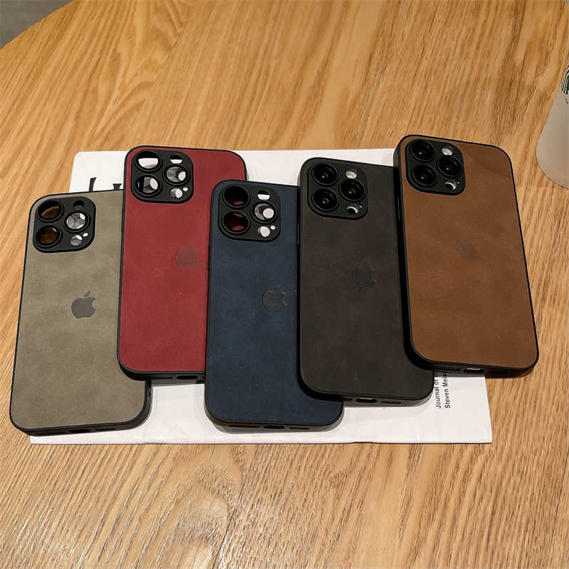 IPHONE Logo Apple Mewah Dengan Perlindungan film Lensa Casing Ponsel Kulit Domba Lembut Dan Tahan Guncangan Cocok Untuk Iphone14 13 12 11 Pro Max fingerprint proof