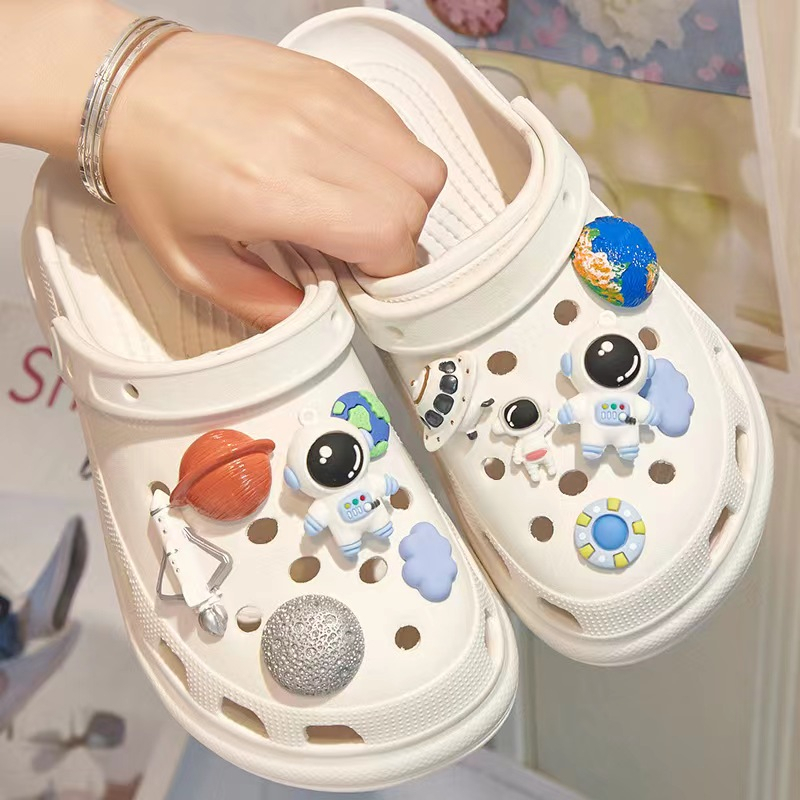 One set Charm Lucu jibbitz crocs charms