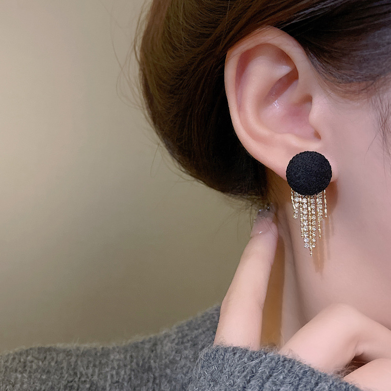 Jarum Perak925 Wanita Panjang Rumbai Stud Earring Hitam Ear Studs