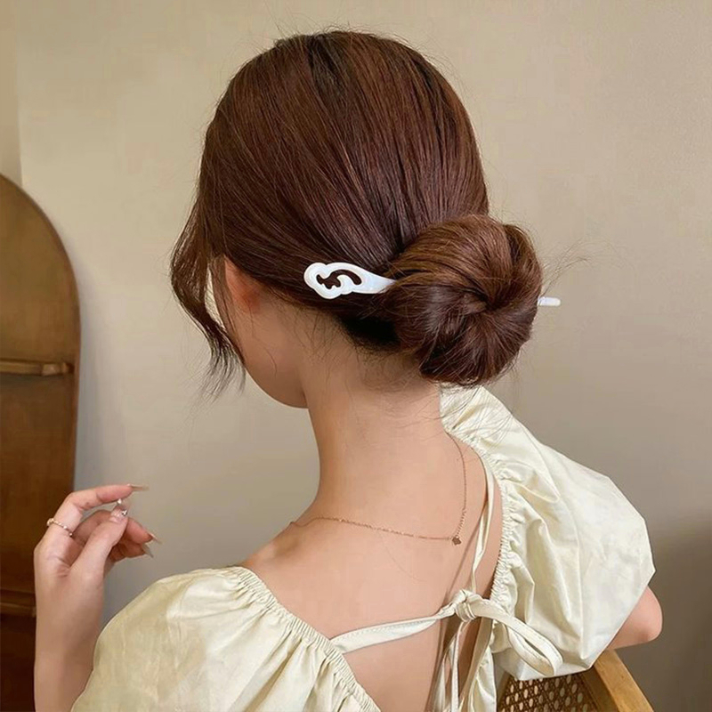 【antop】Gaya Cina Baru Elegan Retro Hadiah Han PakaianGadis Serbaguna Asam Asetat Jepit Rambut Aksesoris Pakaian Sederhana DIY Jepit Rambut