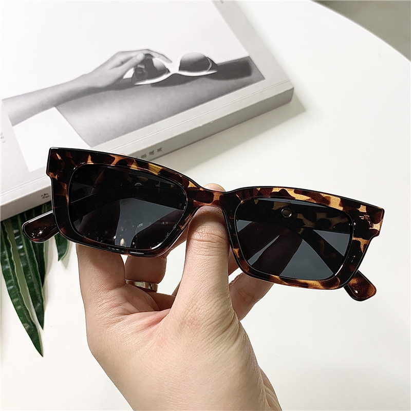 【READY STOCK】TERSEDIA &amp; COD Kacamata Hitam Murah Wanita Kacamata Hitam Bulat Retro Gaya Cewek Sunglasses