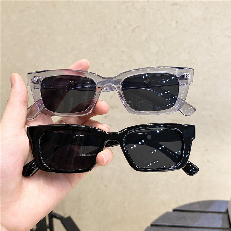 【READY STOCK】TERSEDIA &amp; COD Kacamata Hitam Murah Wanita Kacamata Hitam Bulat Retro Gaya Cewek Sunglasses