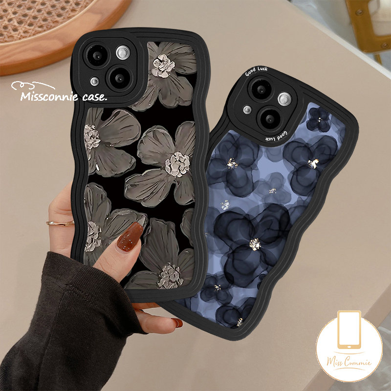 IPHONE Casing Bunga Tepi Bergelombang Kompatibel Untuk Iphone7 14 8 6 6s Plus 11 14 12 13 Pro Max X 7Plus XR XS Max SE 2020 Lukisan Minyak Keberuntungan Tulip Bunga Biru Soft Tpu Phone Cover