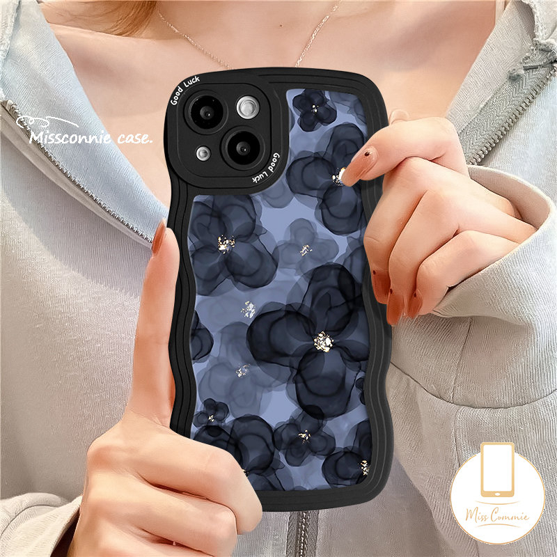 IPHONE Casing Bunga Tepi Bergelombang Kompatibel Untuk Iphone7 14 8 6 6s Plus 11 14 12 13 Pro Max X 7Plus XR XS Max SE 2020 Lukisan Minyak Keberuntungan Tulip Bunga Biru Soft Tpu Phone Cover