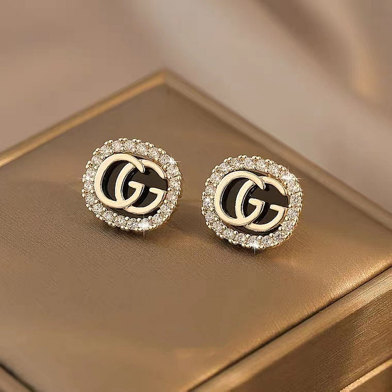 【Bayar di tempat】Anting sterling silver Bentuk Bulat Kecil Desain Huruf G Aksen Berlian Gaya Eropa Amerika