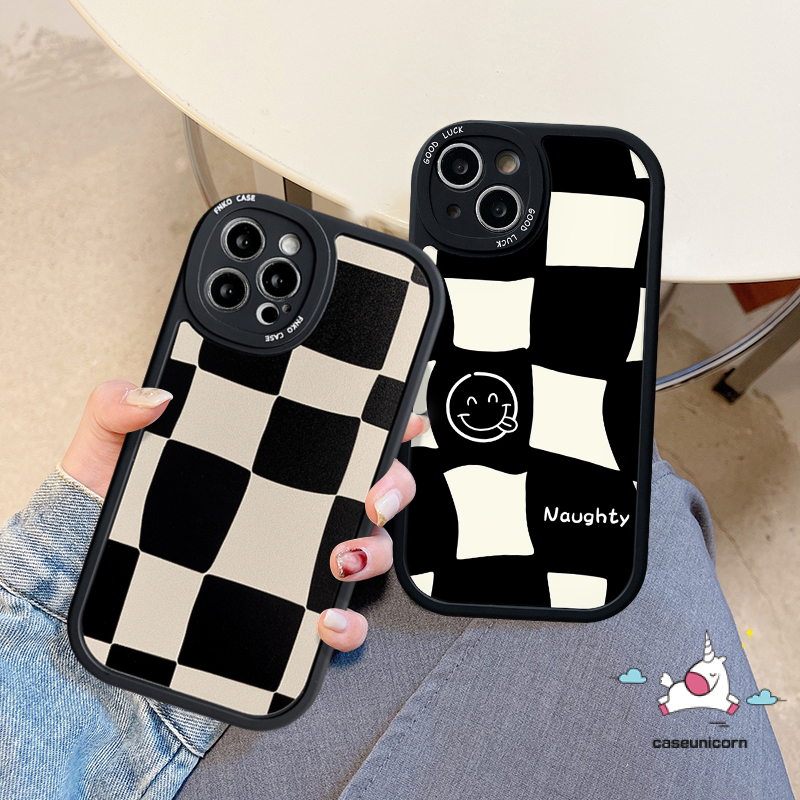 Case Realme C53 8i C55 10 Pro C35 C31 9i C25 C30 C21 C25s 7i C20 C25Y C11 C12 C21Y C15 Gt7 6 5s 6s 8 8Pro 6i 5 C17 C3 C20A Creative Kotak Hitam Dan Putih Tidak Teratur Lembut Sarung