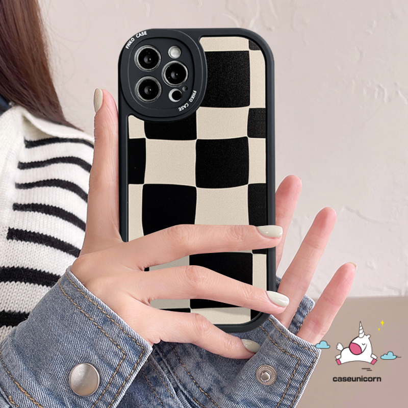 Case Realme C53 8i C55 10 Pro C35 C31 9i C25 C30 C21 C25s 7i C20 C25Y C11 C12 C21Y C15 Gt7 6 5s 6s 8 8Pro 6i 5 C17 C3 C20A Creative Kotak Hitam Dan Putih Tidak Teratur Lembut Sarung