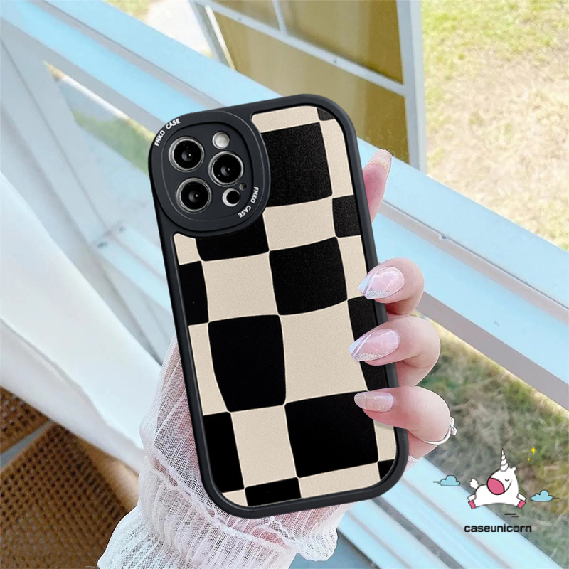 Case Realme C53 8i C55 10 Pro C35 C31 9i C25 C30 C21 C25s 7i C20 C25Y C11 C12 C21Y C15 Gt7 6 5s 6s 8 8Pro 6i 5 C17 C3 C20A Creative Kotak Hitam Dan Putih Tidak Teratur Lembut Sarung