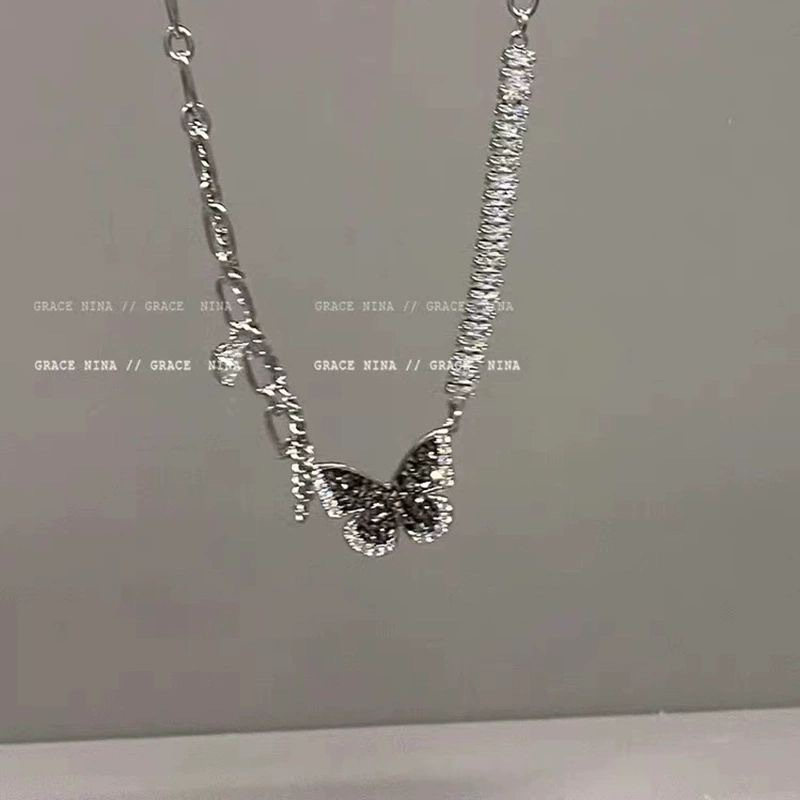 【Bayar di tempat】Kalung Rantai Choker Desain Kupu-Kupu Hati Rumbai 17KM Bahan Zirkon Warna Hitam Untuk Wanita