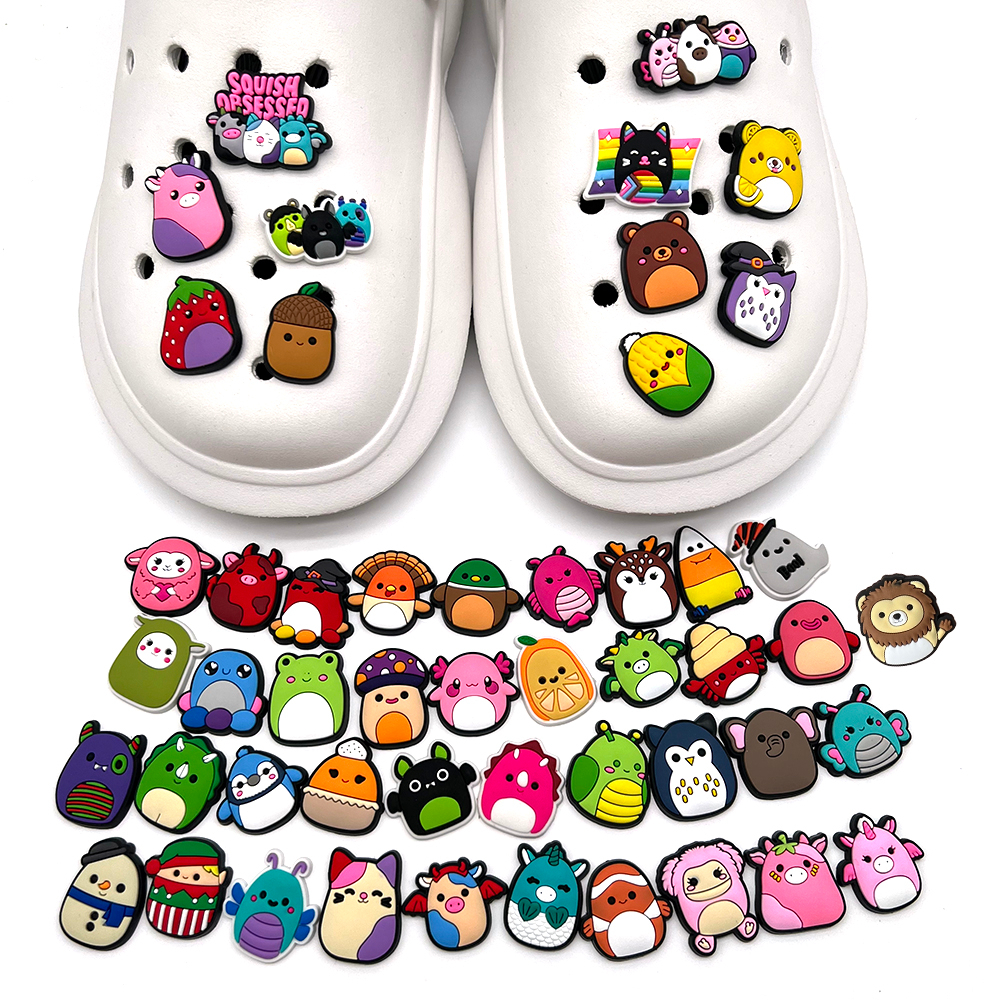 Squishmallow Wanita Croc Charms Designer Croc Charms Mewah Sepatu Jepit Charm Pines Clogs Fit Charms JIBZ Femme Grosir