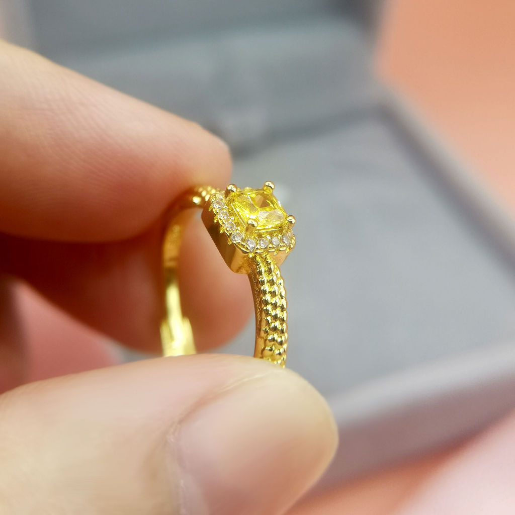 [ACKER] Cincin Emas 18K Citrine Yellow Cubic Zirconia Titanium Stainless Diamond AAA+Zircon Untuk Wanita