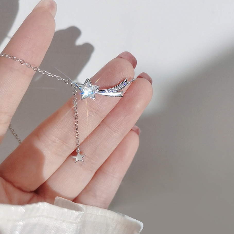 Sederhana Perak Berlapis Bintang Bulan Liontin Kalung Wanita Tembaga Perhiasan Aksesoris Hadiah Pesta