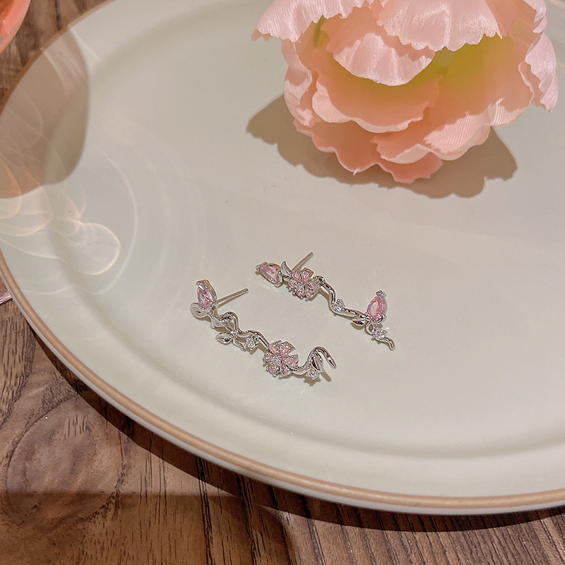 Gaya Baru925 Perak Jarum Rumbai Panjang Zirkon Anting Wanita Stud Ear Jewelry