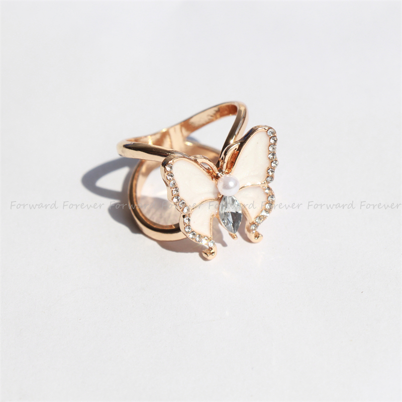 Kupu-kupu Bertabur Kristal Syal Gesper Mutiara Bros alloy ring cincin