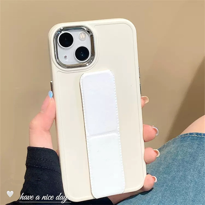 IPHONE Tali Pergelangan Tangan Mewah Silikon Cair Casing Ponsel Untuk Iphone14 13 12 11 Pro Max XR XS Max X7 8 Plus Stand Holder Cover Untuk Iphone12 SE 2020