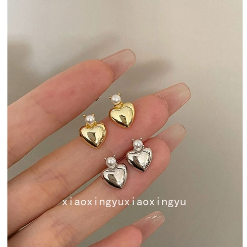 Anting-anting mutiara berbentuk hati antik Prancis