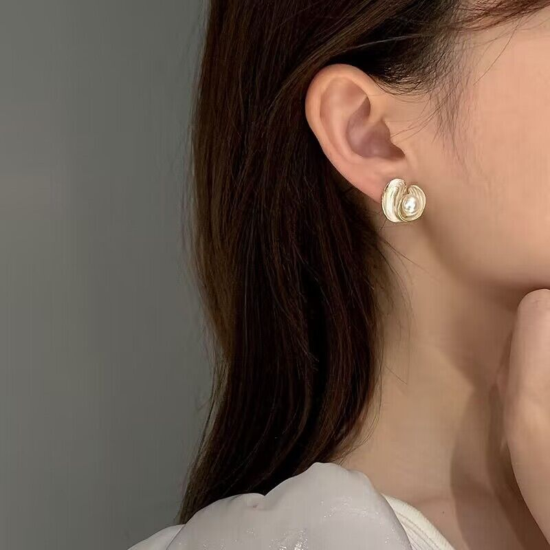 Anting Tusuk Mutiara, Anting Bunga tulip, Anting Baru