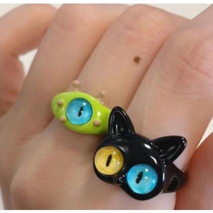 【Bayar di tempat】Funny Black Little Monster Inc Green Mata Eye Cincin Akrilik Lucu Besar