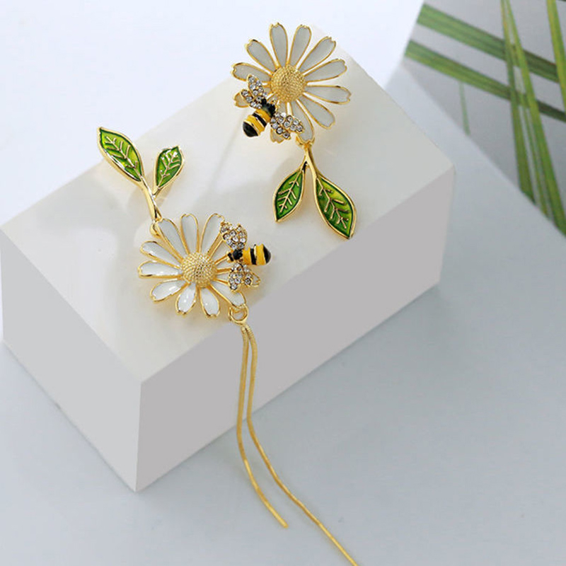 Anting Bunga Daisy, Daun Minyak Dicat Lebah, Anting Rumbai Gaya Panjang Asimetris, Fashion Edisi Korea, Aksesoris Wanita Presisi