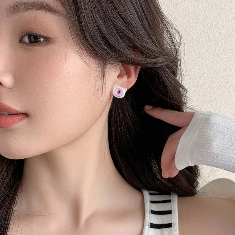 [antop] Kreatif Mono-Mata Monster Kecil Telinga Pejantan Wanita Desain Indah Anting Lucu