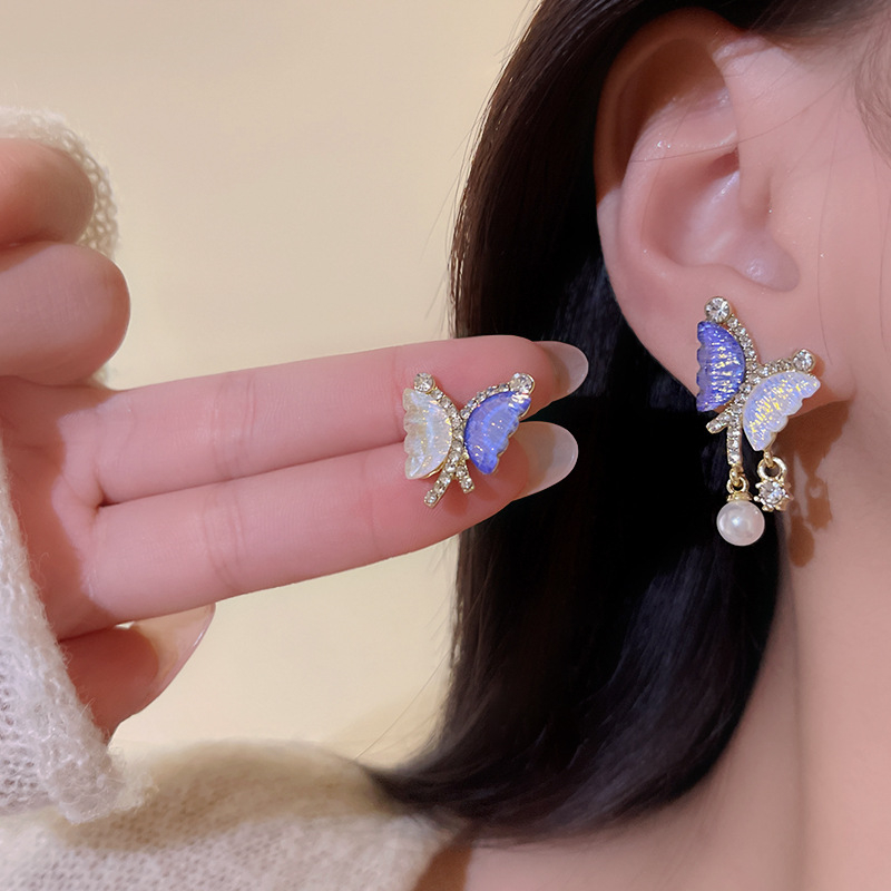 925jarum Perak Anting Kupu-Kupu Asimetris Super Lucu Perempuan Fashion Mewah Anting Mutiara