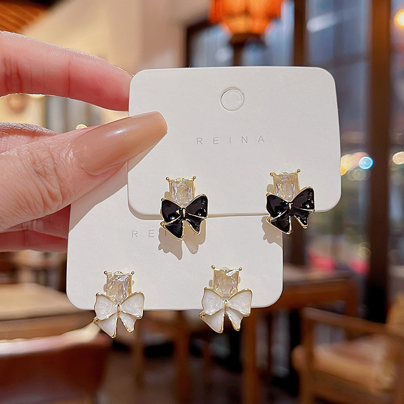 Fashion Baru Drop glaze Bow Earrings Untuk Wanita925Jarum Perak Indah Berkilau Zirkon Anting-Anting