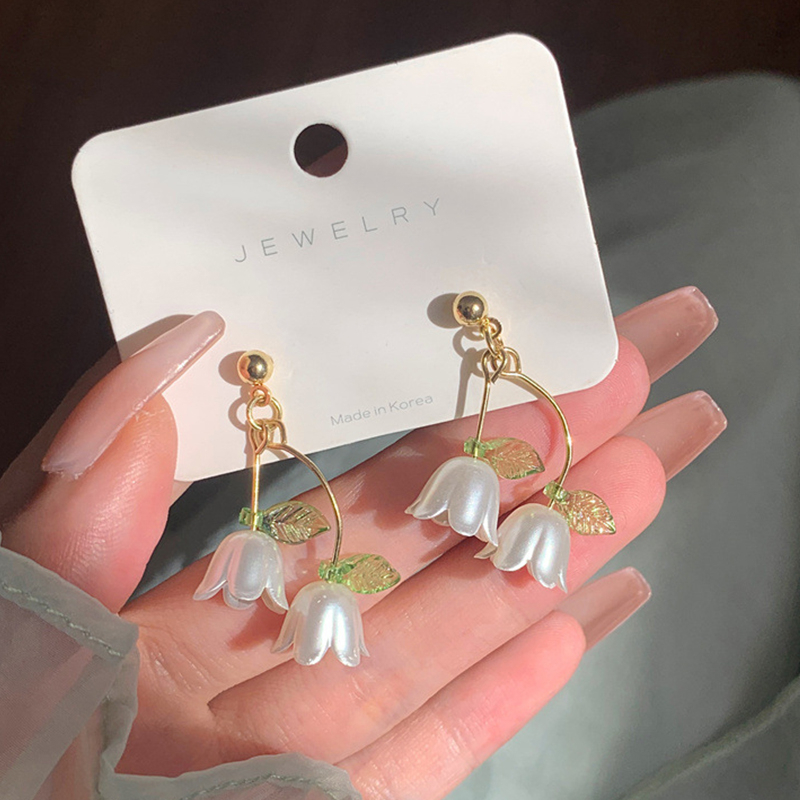 Anting Lily Valley Akrilik Anting Prancis Temperamen Musim Panas