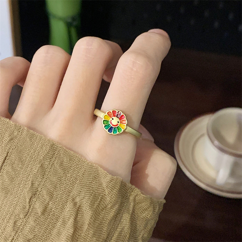 Warna-warni Smiley Face Bunga Matahari Kalung Wanita Anting Cincin