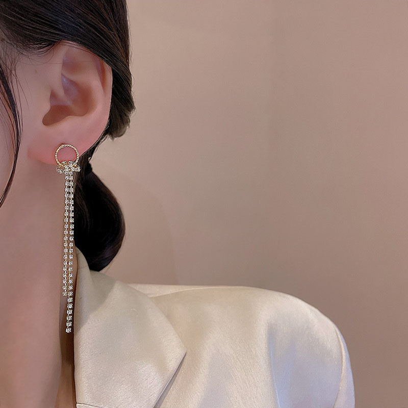 925jarum Perak Gaya Baru Anting Rumbai Panjang Wanita Fashion Berlian Stud Earring