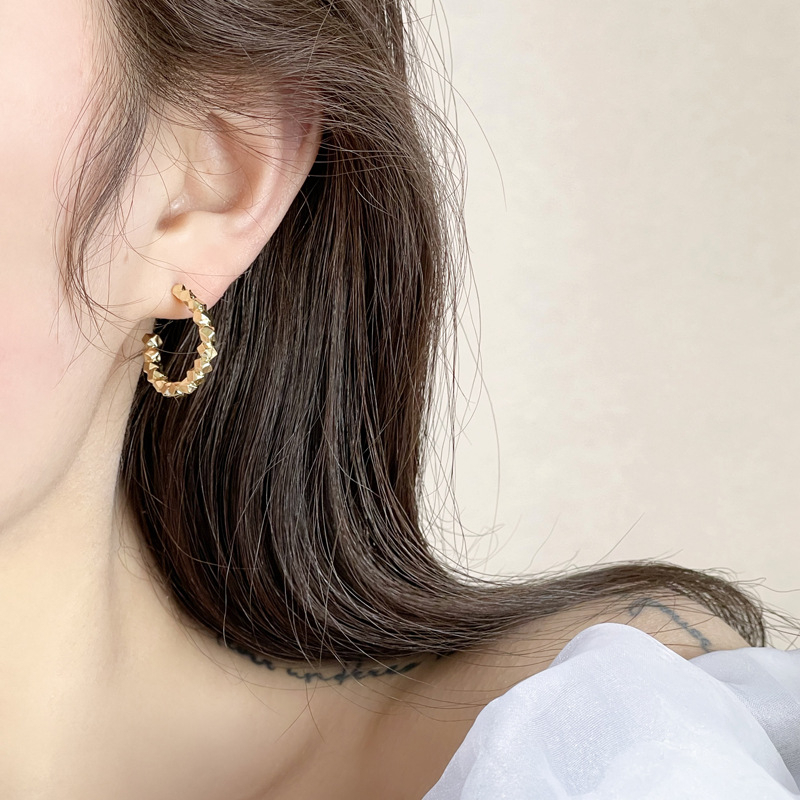 Fashion Korea Patah Persegi C Kata Pemodelan Anting Wanita Stud Earrings