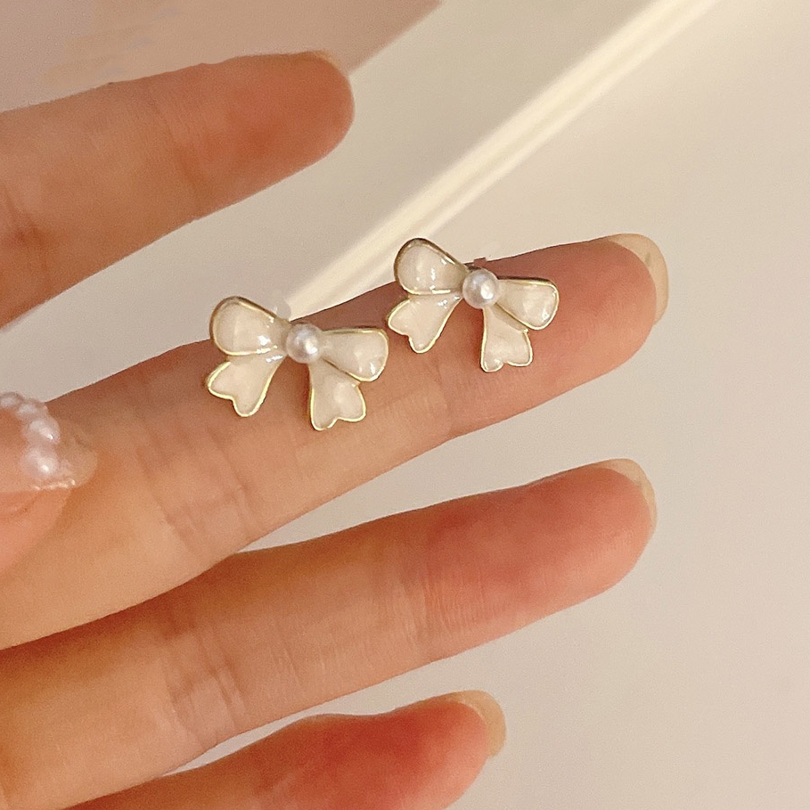 Anting Klip Ikatan Simpul Enamel Lucu Minimalis Non Tindik Simulasi Mutiara Perhiasan Earcuff Untuk Wanitapestahadiah