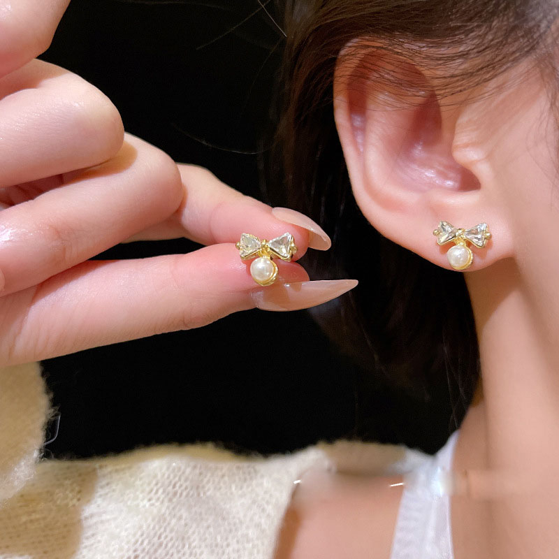 Anting Mutiara Panjang fashion pearl Versi Korea Menjuntai Studi Aksesoris Perhiasan Wanita Hadiah Ulang Tahun