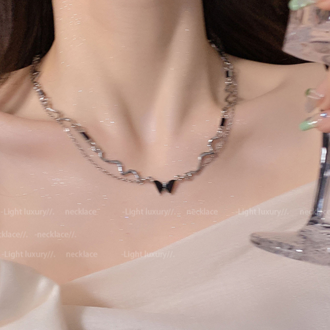 Kalung Kupu Hitam Trend Perhiasan Y2K Style