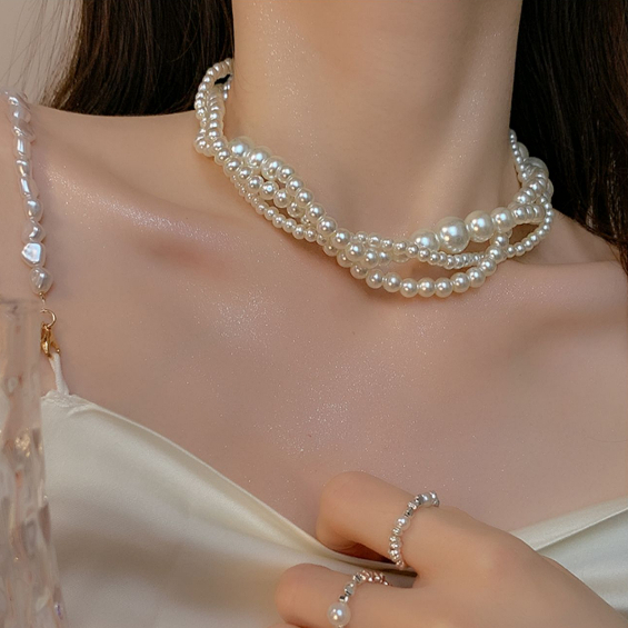 Triple Pearl Necklace Kalung Mutiara Baroque