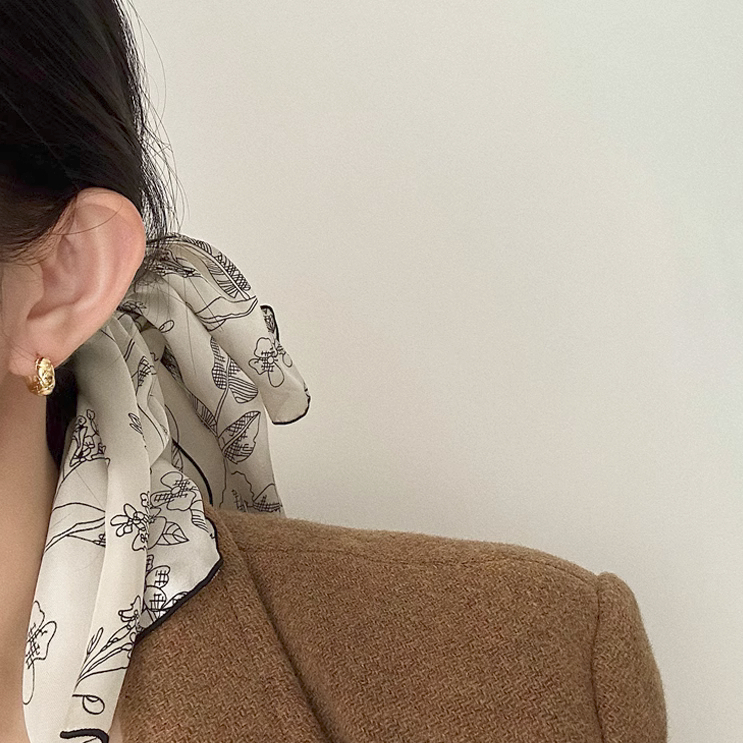 Anting Hoop Motif Belah Ketupat Korea Anting Lingkaran Grid Minimalis Perancis