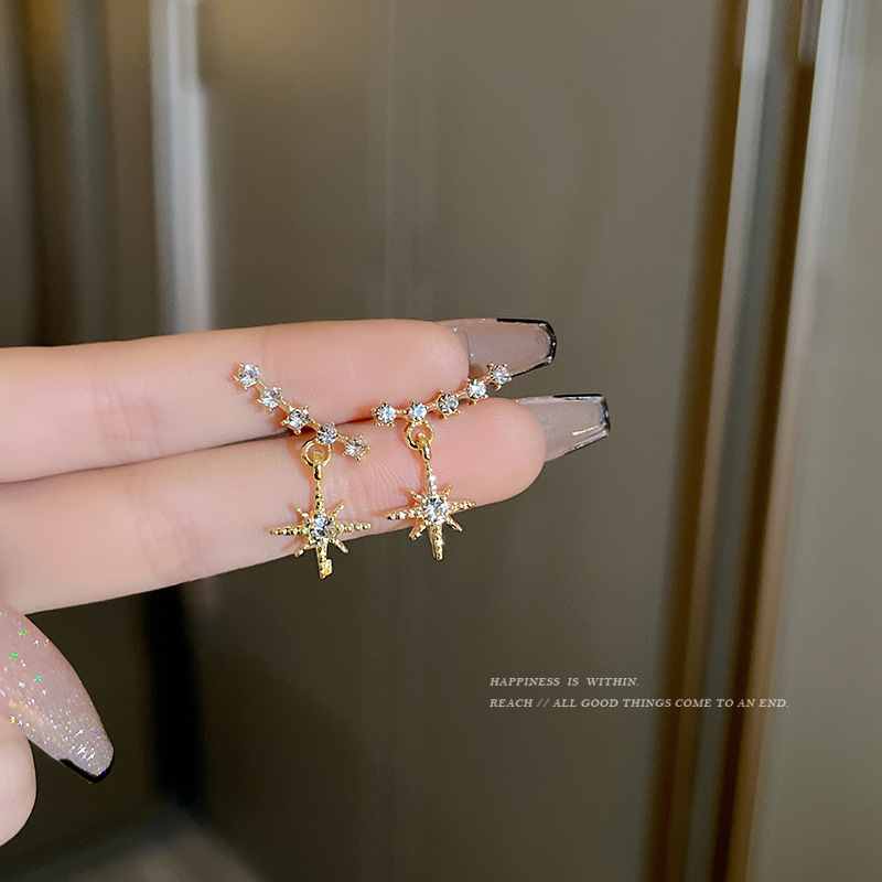 Anting Bintang pentagram Berlian Berkilau Untuk Wanita Aksesoris fashion Korea