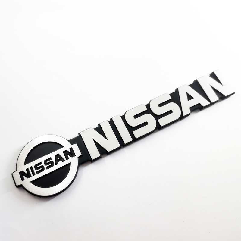 1x Logam NISSAN Logo Mobil Auto Rear Trunk Lid Dekoratif Emblem Badge Stiker Decal Pengganti NISSAN