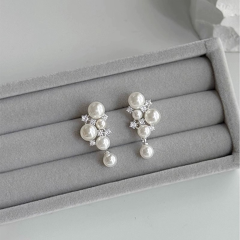 Telinga Mutiara Anggur Kecil Yang Modis French Vintage Style Pearl Earrings Ringan Mewah Premium Earrings Anting