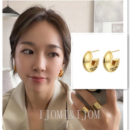 Anting Berbentuk C Tiga Dimensi Sederhana Dan Serbaguna Di Eropa Dan Amerika, Dengan Rasa Desain niche, Anting high-end Keren Dan Dipersonalisasi