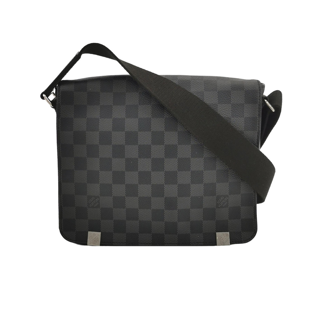 Louis Vuitton (LV) District Tas Selempang Kulit Full Grain Bercorak Kotak-Kotak dengan Penutup dan T