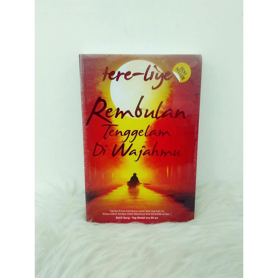 Rembulan Tenggelam Di Wajahmu