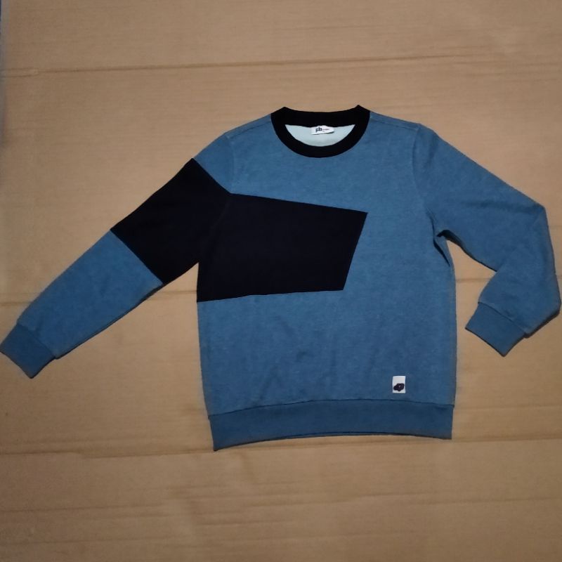 Fubu Crewneck